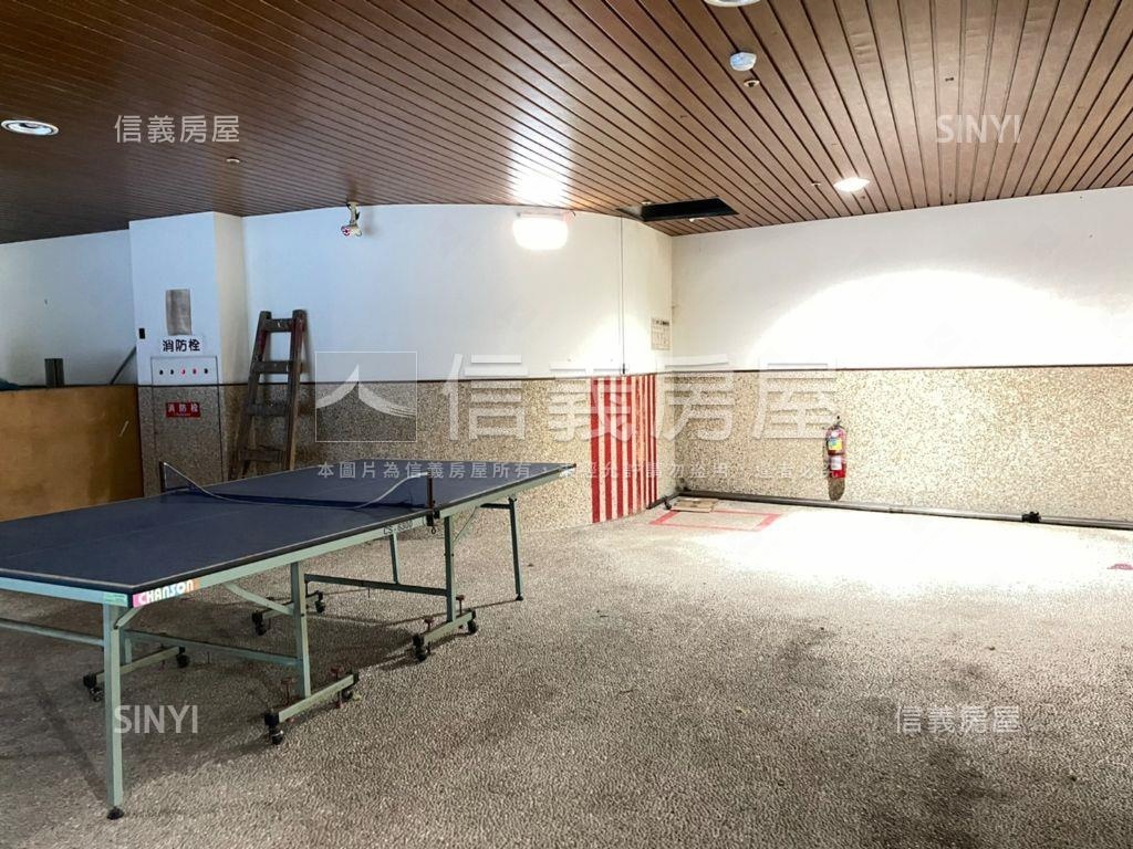 南順七街收租店面房屋室內格局與周邊環境