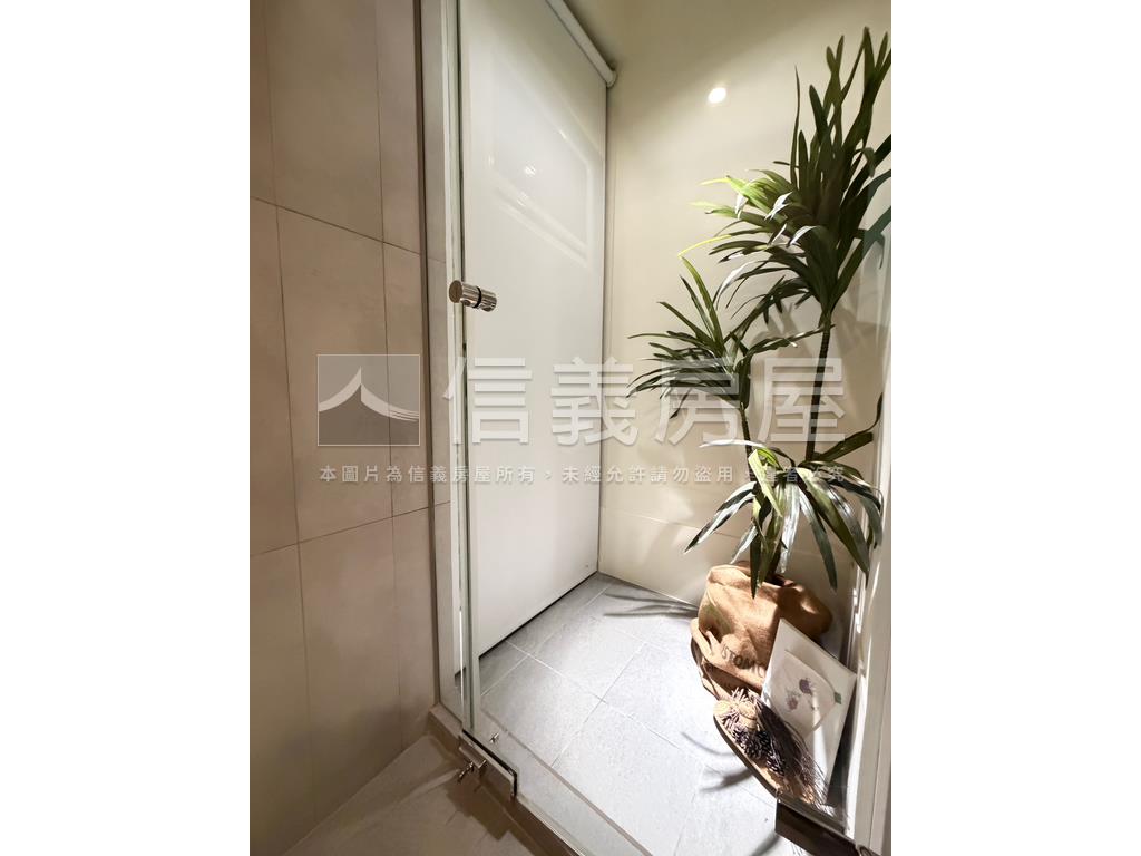 稀有鬧中取靜文青一樓美寓房屋室內格局與周邊環境