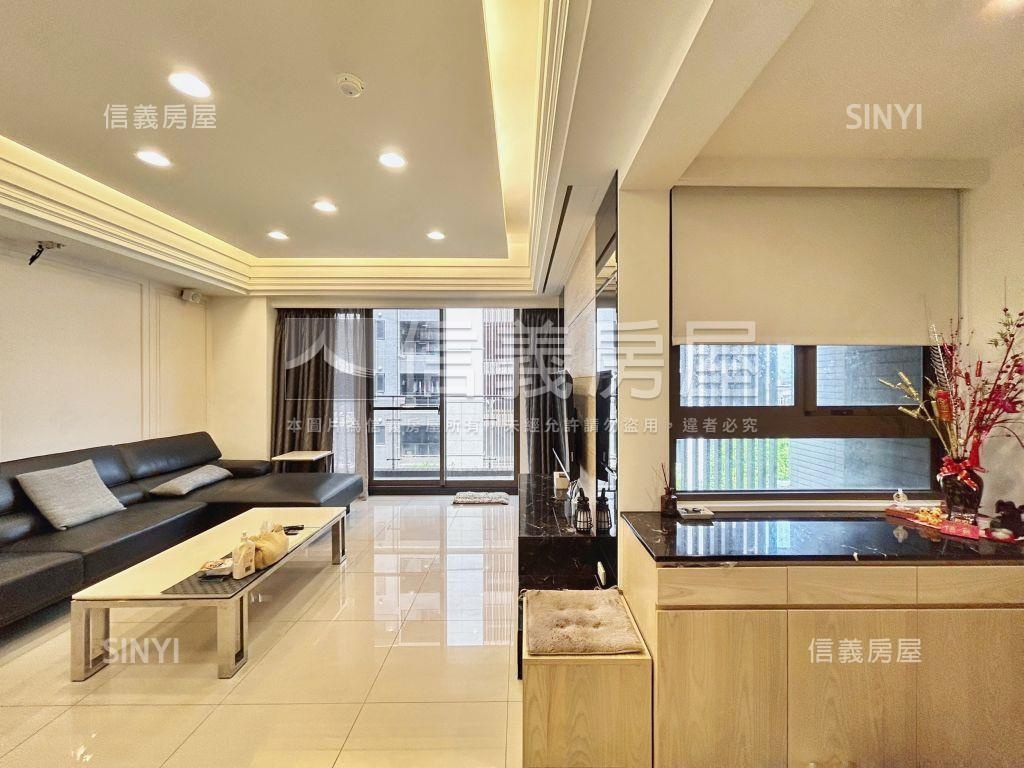 專任源峰寬庭綠意盎然美屋房屋室內格局與周邊環境