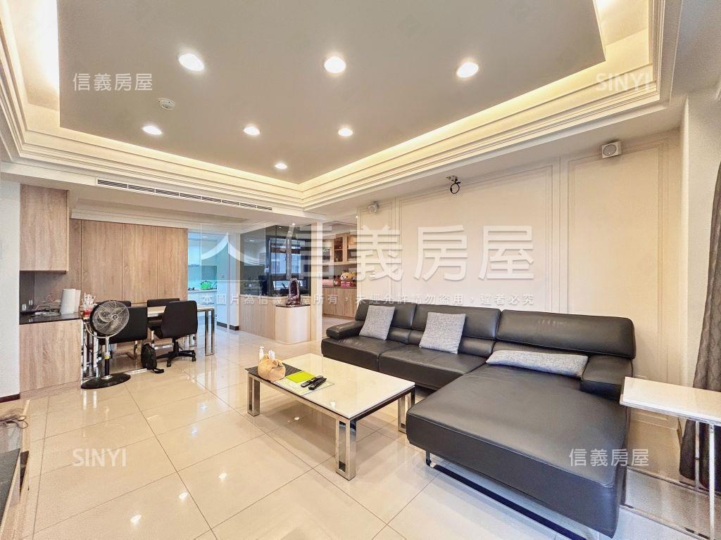 專任源峰寬庭綠意盎然美屋房屋室內格局與周邊環境