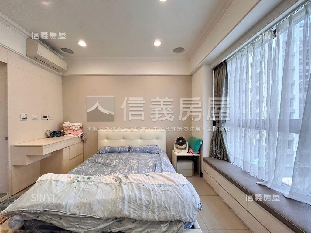 專任源峰寬庭綠意盎然美屋房屋室內格局與周邊環境