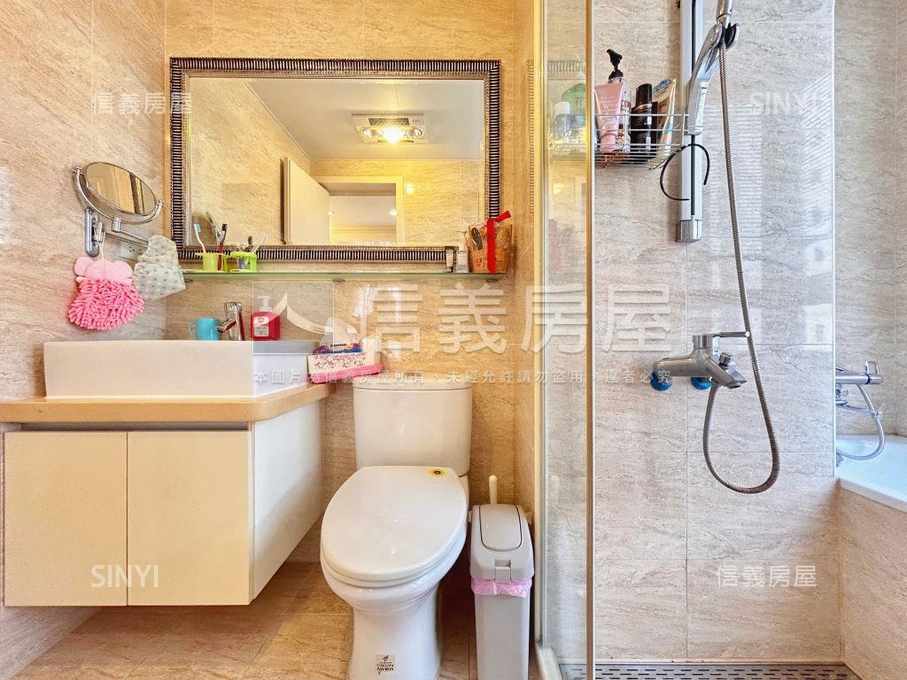 專任源峰寬庭綠意盎然美屋房屋室內格局與周邊環境