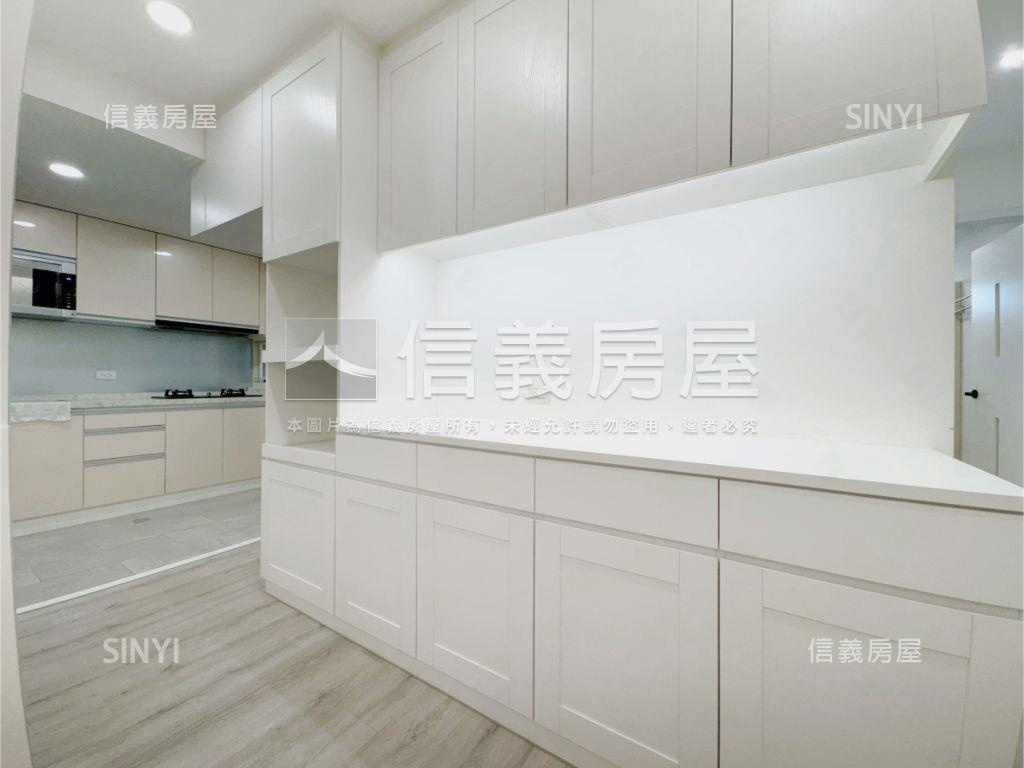 嘉年華藝韻美學豪邸房屋室內格局與周邊環境