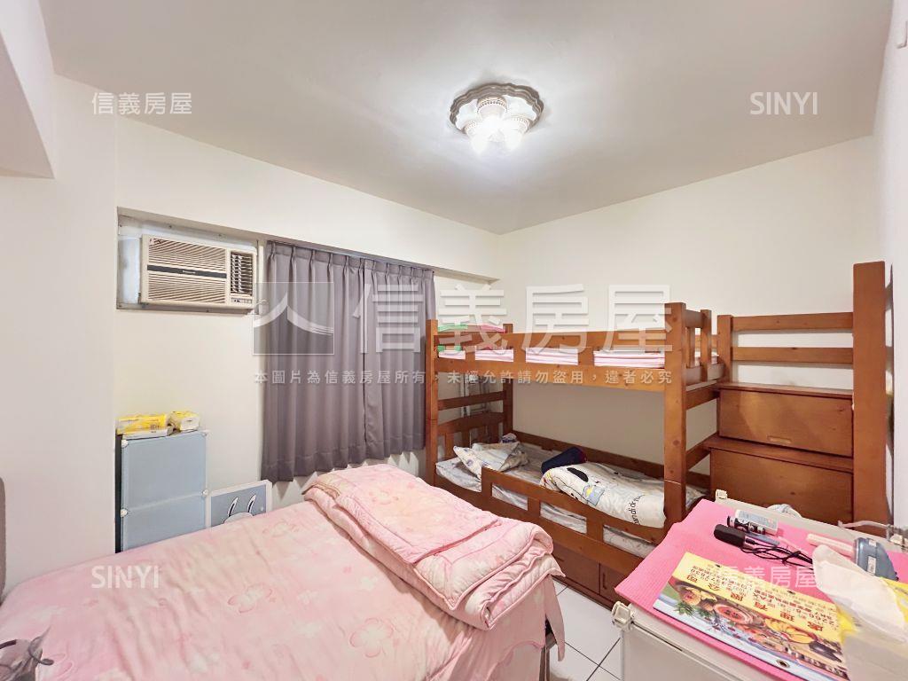 小坡邊間裝潢兩房房屋室內格局與周邊環境