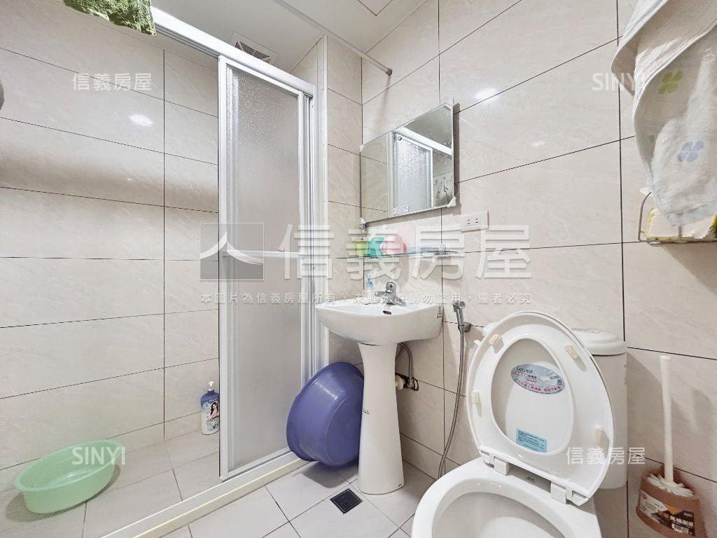 小坡邊間裝潢兩房房屋室內格局與周邊環境