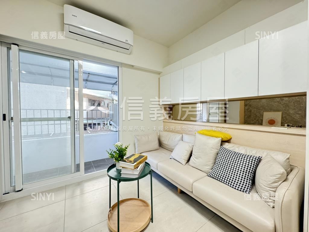 鹽埕愛河畔精裝２房美宅房屋室內格局與周邊環境