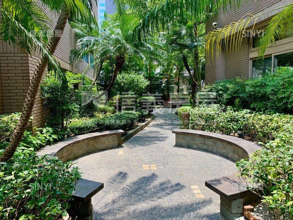 龍寶方圓裝潢屋房屋室內格局與周邊環境