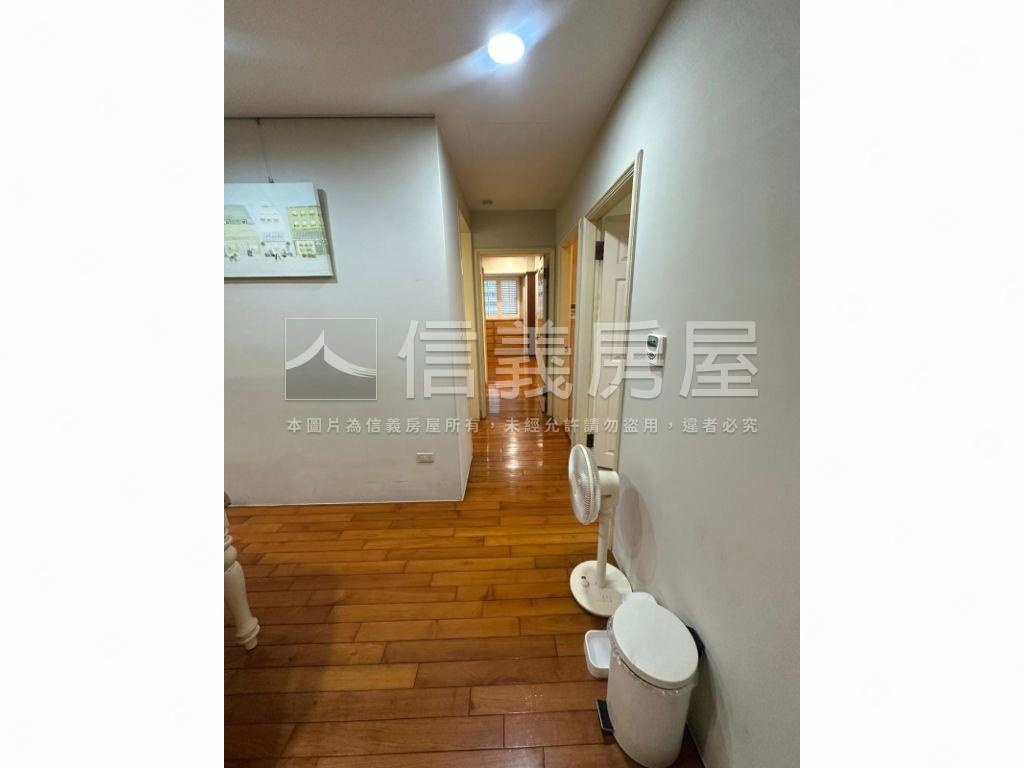 龍寶方圓裝潢屋房屋室內格局與周邊環境