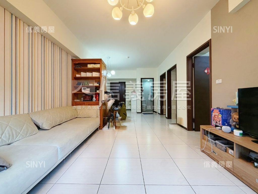 南勢輕屋齡景觀兩房美居房屋室內格局與周邊環境