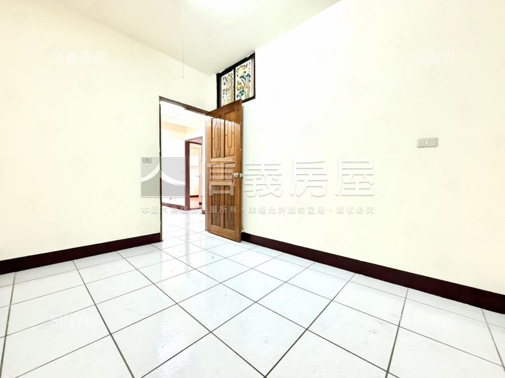 專任！水湳３房免千萬！房屋室內格局與周邊環境