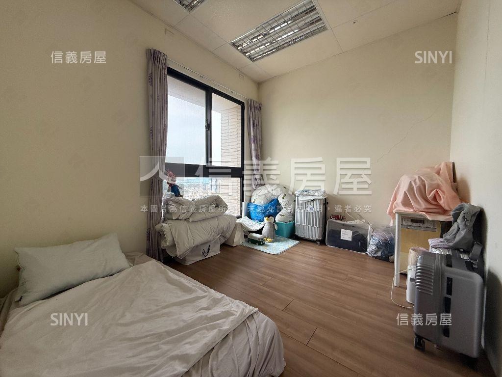 品藏九如帝王戶雙車位房屋室內格局與周邊環境
