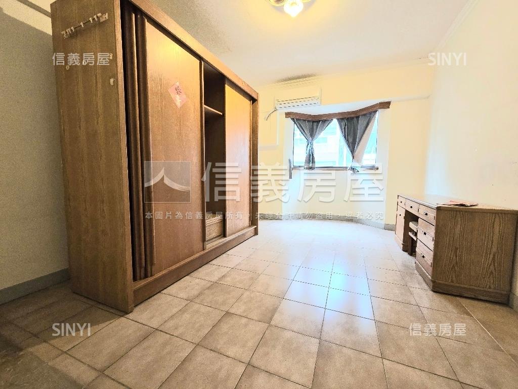 國泰怡園稀有專任釋出房屋室內格局與周邊環境