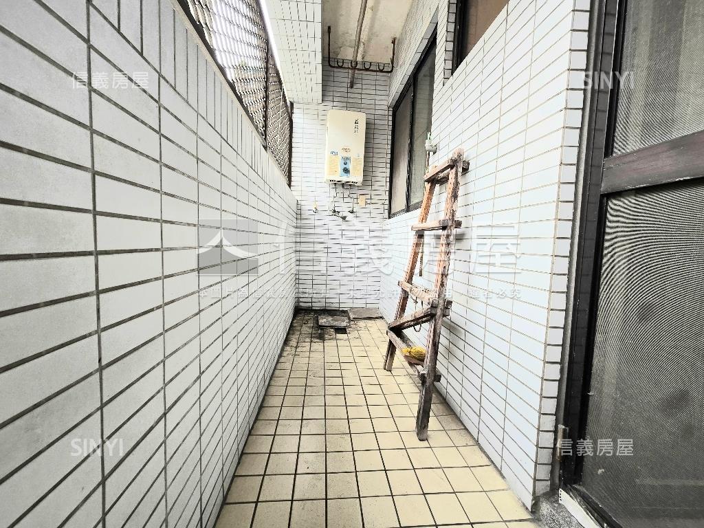 國泰怡園稀有專任釋出房屋室內格局與周邊環境