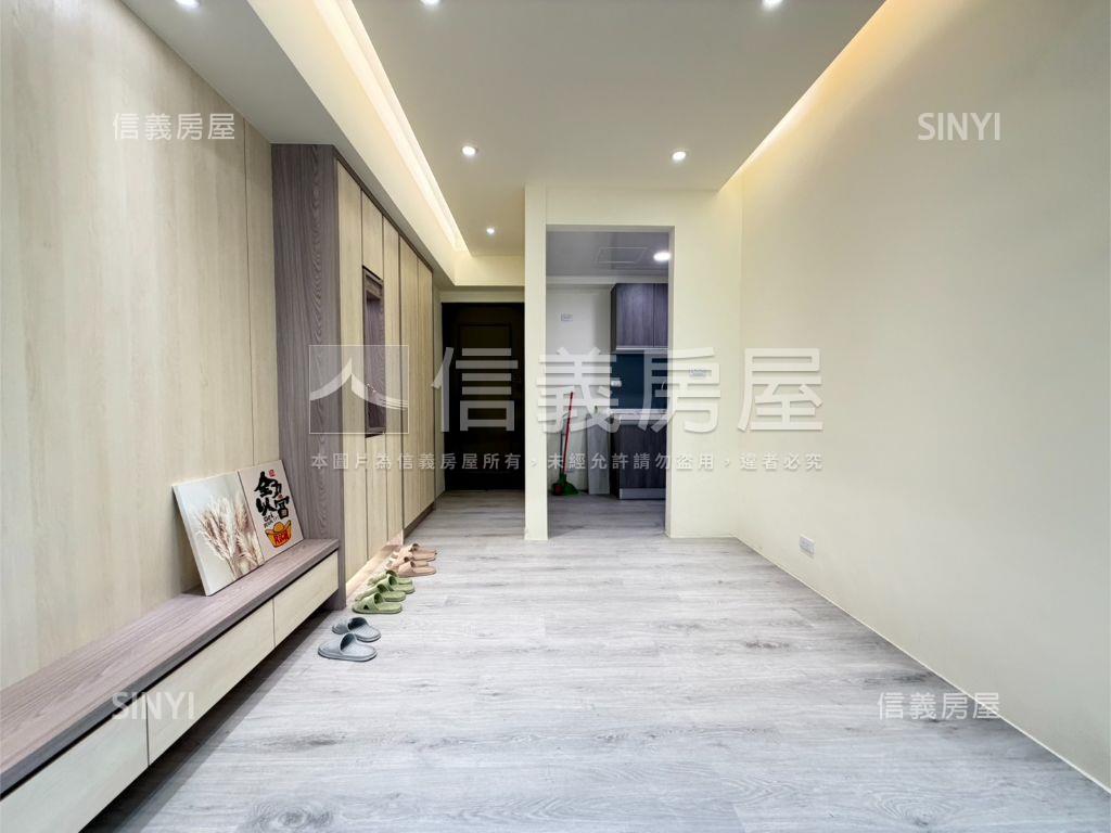 文藻學區精裝大樓含車位房屋室內格局與周邊環境