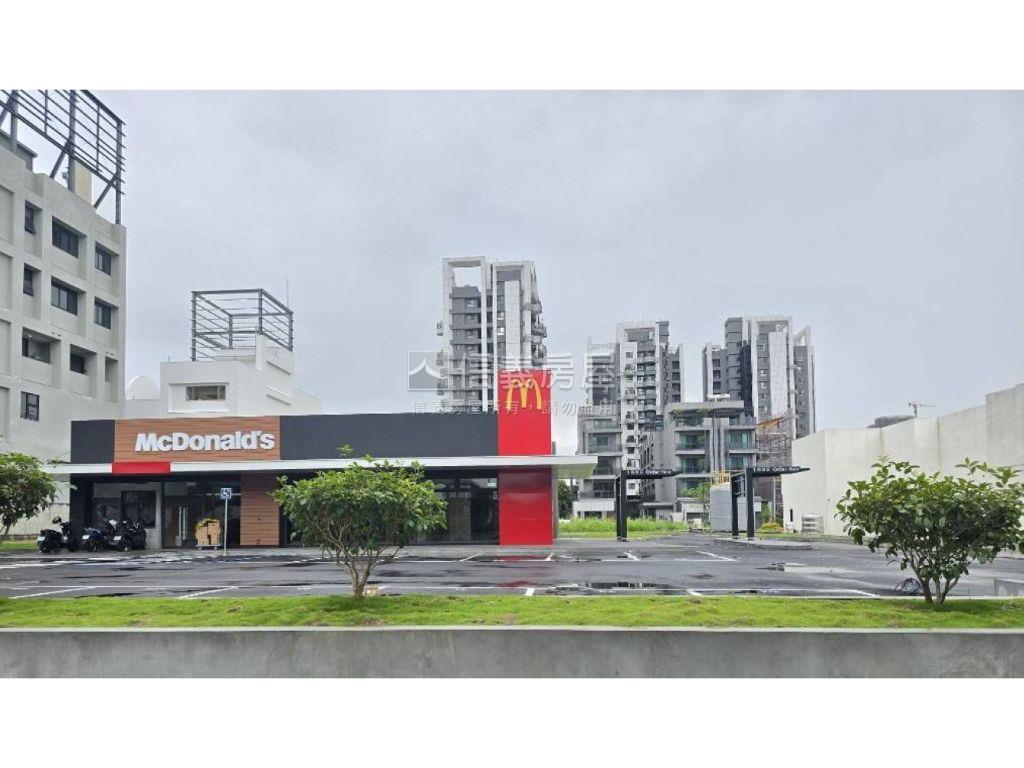 順天景美朝南樹梢四房平車房屋室內格局與周邊環境