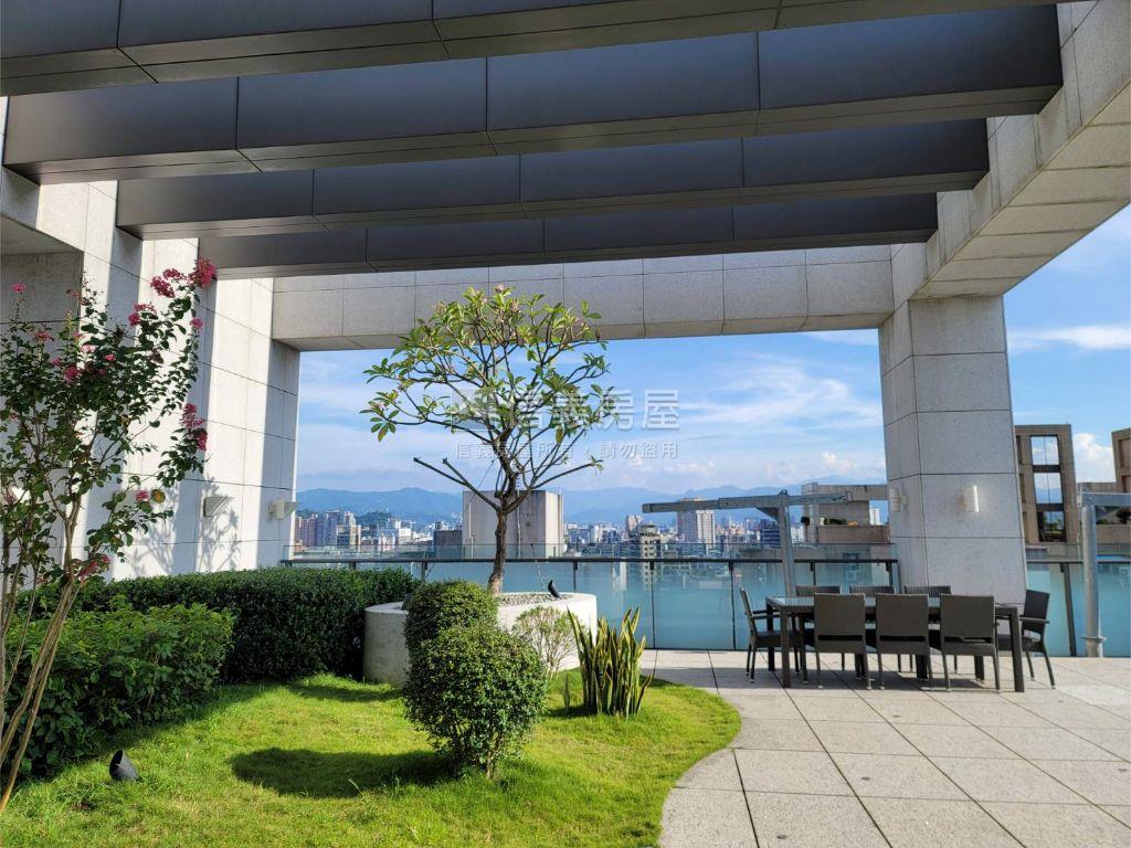 新接Ｐａｒｋ２５９陽台戶房屋室內格局與周邊環境