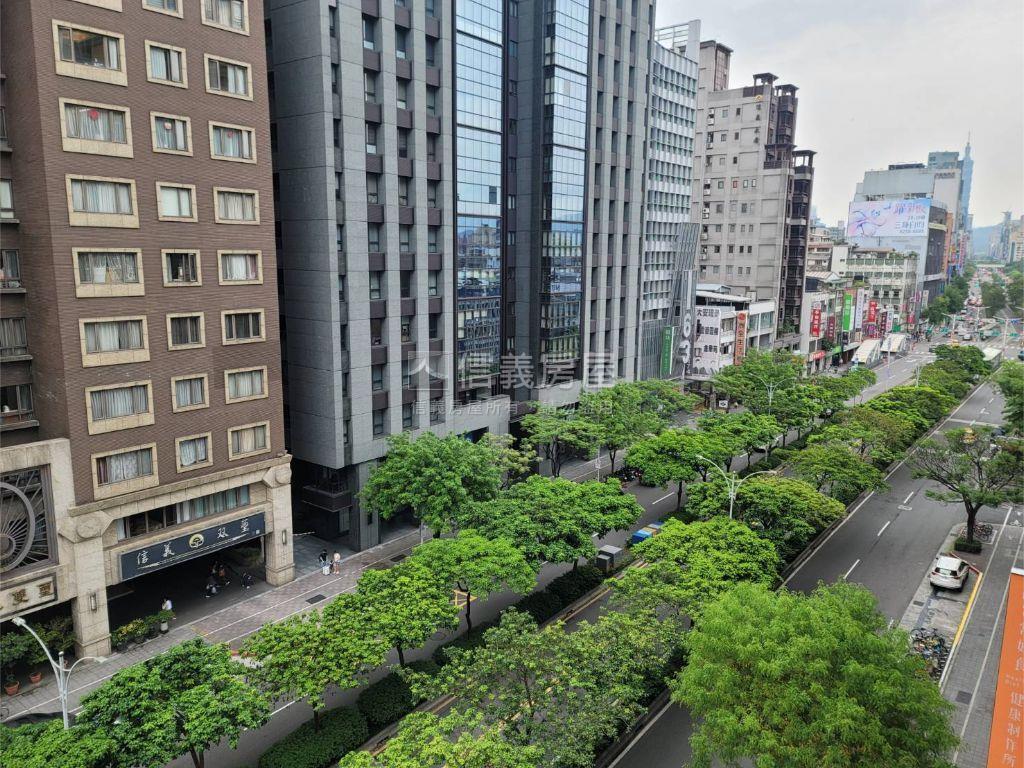 新接Ｐａｒｋ２５９陽台戶房屋室內格局與周邊環境