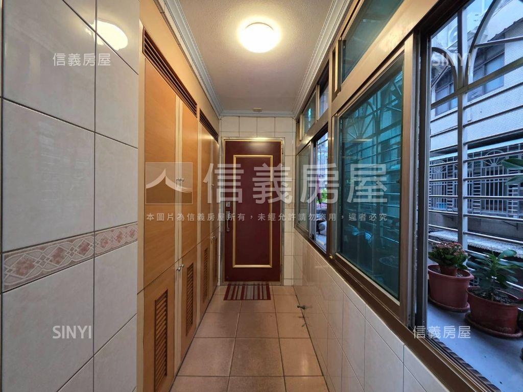 力行公寓美二樓房屋室內格局與周邊環境