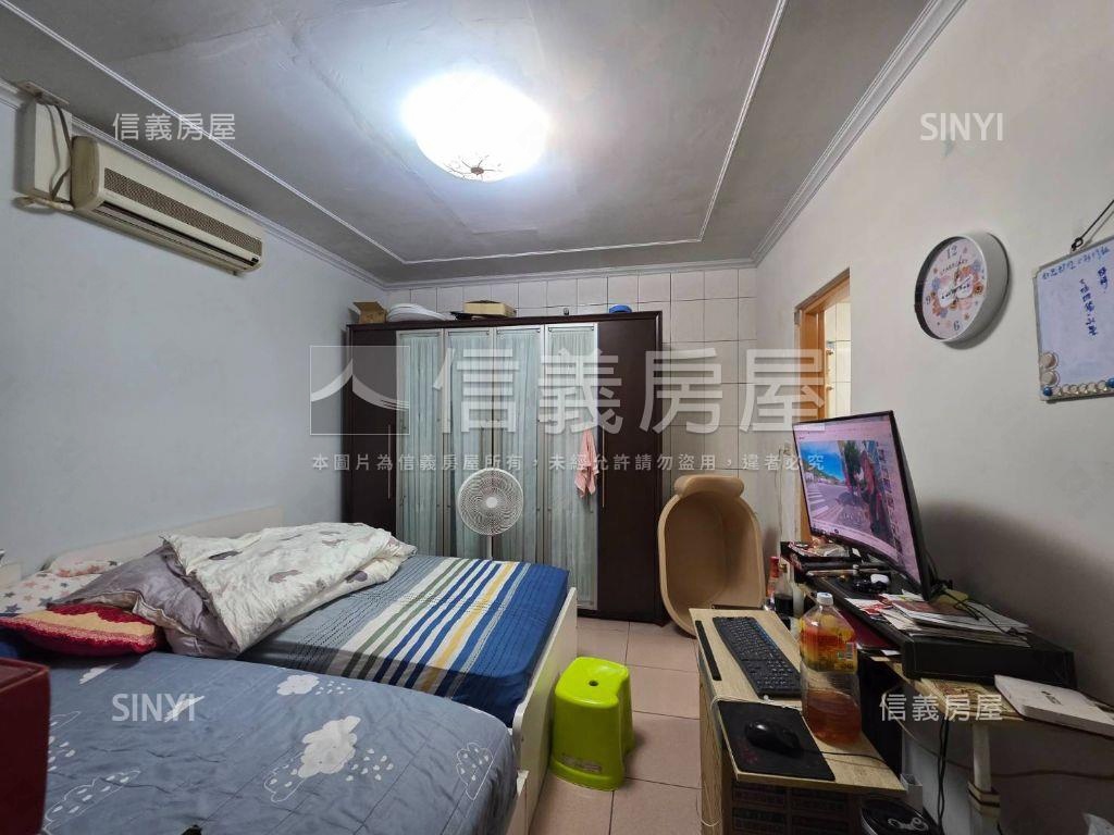 力行公寓美二樓房屋室內格局與周邊環境