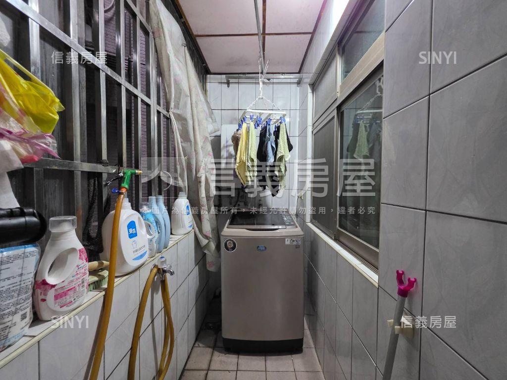 力行公寓美二樓房屋室內格局與周邊環境