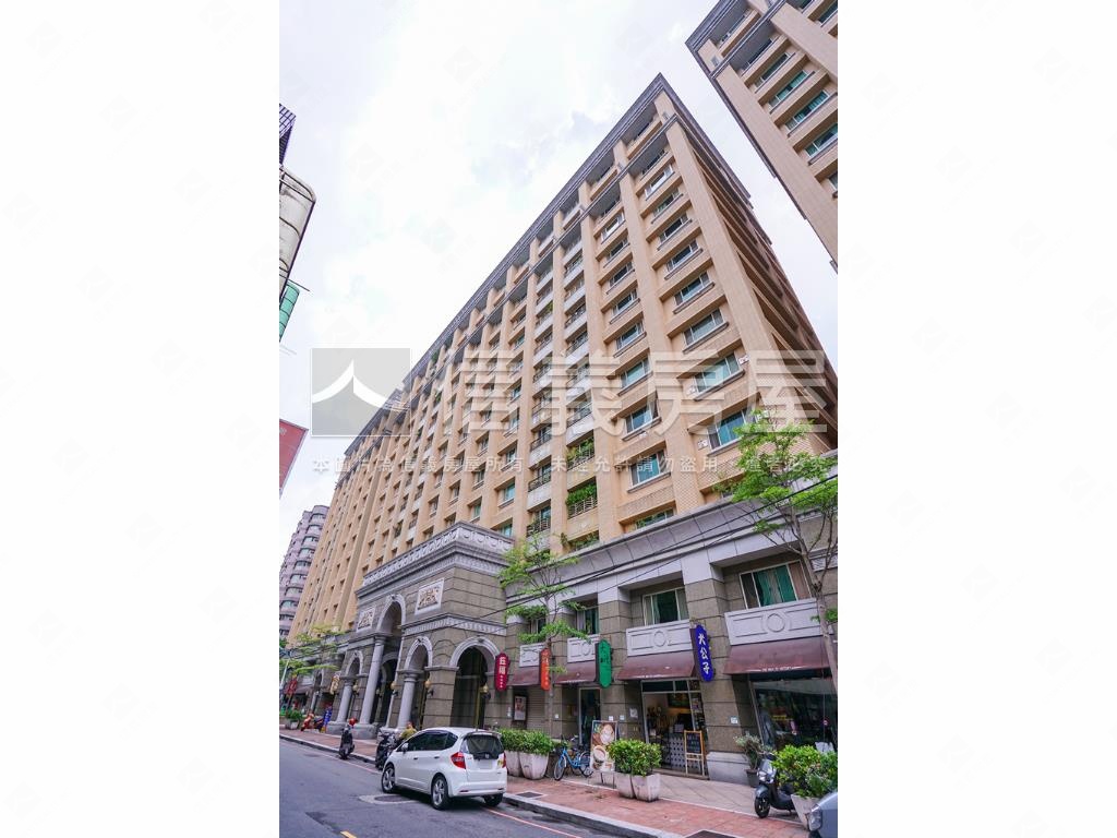 中山路二段金店面房屋室內格局與周邊環境