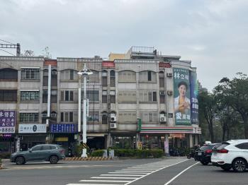 近獅甲捷運站收租金透店