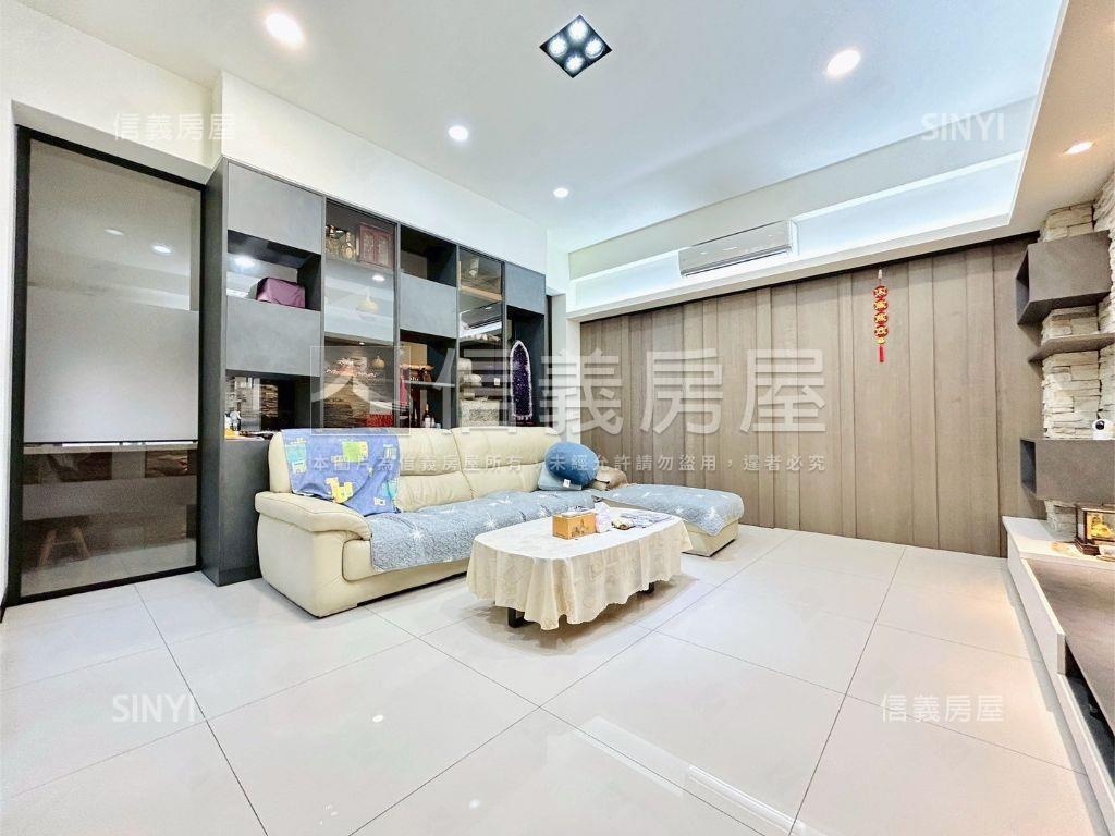 獨棟近７４後院大面寬別墅房屋室內格局與周邊環境