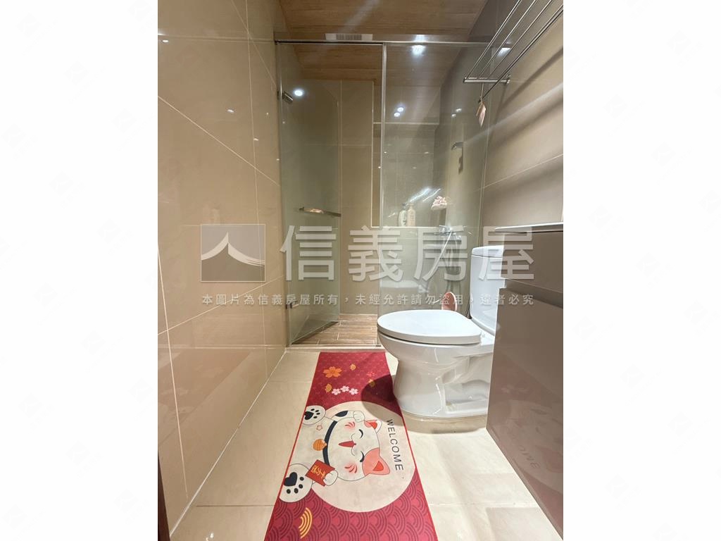 大坪頂運動公園臨路車墅房屋室內格局與周邊環境