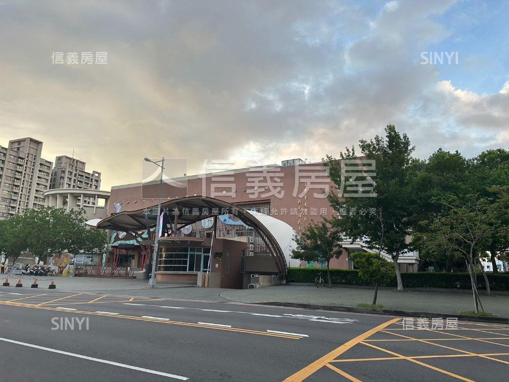 近太原車站－樂高２房車位房屋室內格局與周邊環境