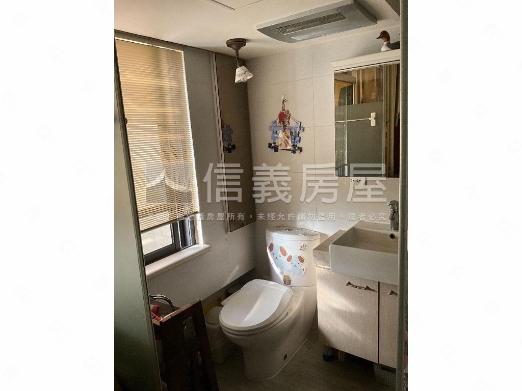 精緻歐風典雅景觀露臺房屋室內格局與周邊環境