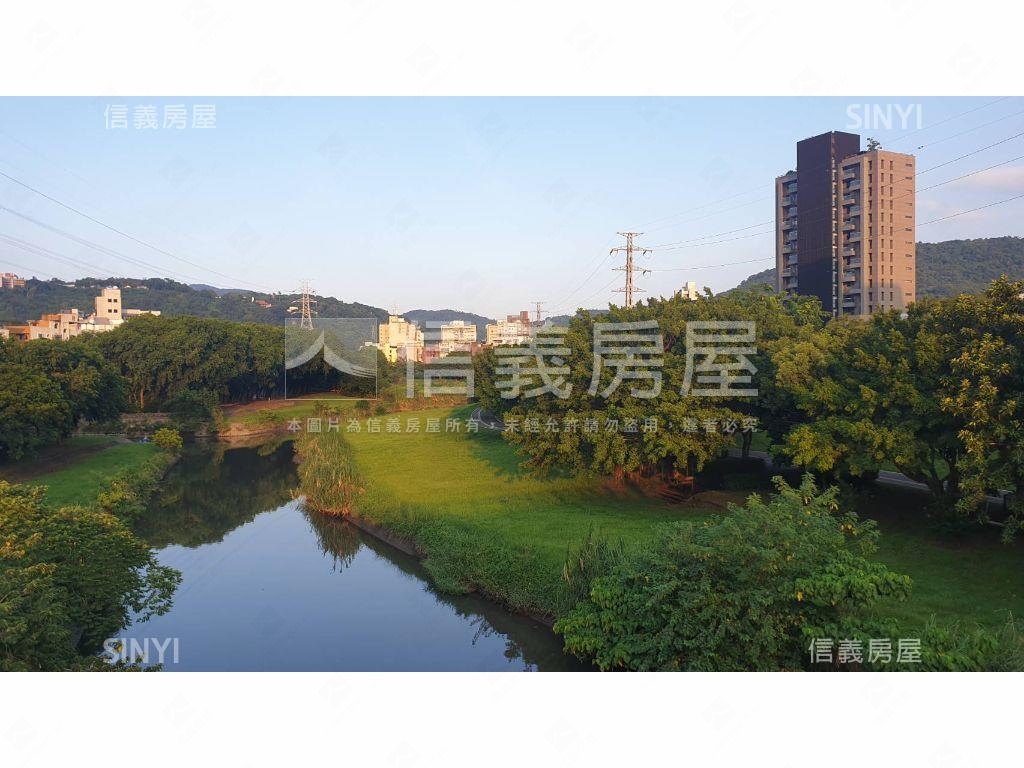 精緻歐風典雅景觀露臺房屋室內格局與周邊環境