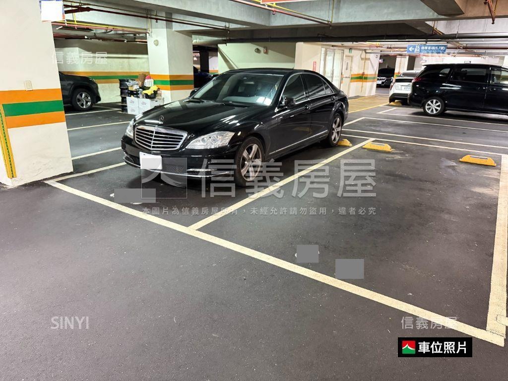 推薦㊣世紀廣場景觀戶房屋室內格局與周邊環境