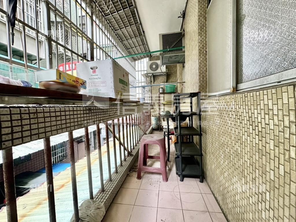 福壽街三面採光方正二樓房屋室內格局與周邊環境