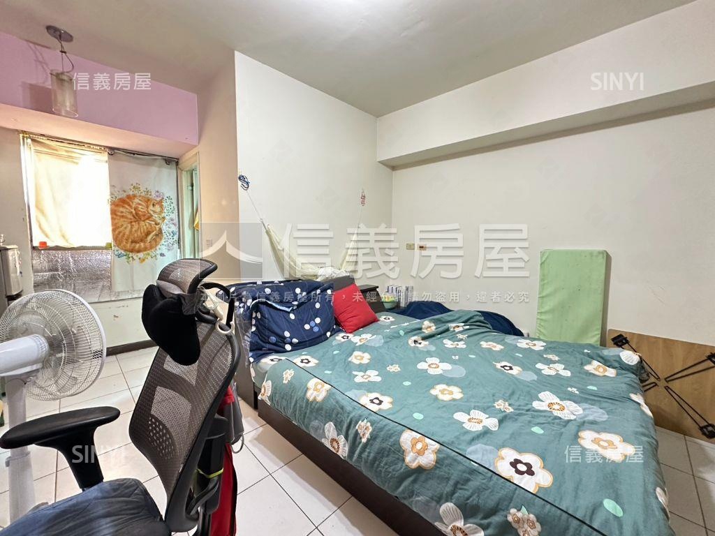 近綠園道美套房房屋室內格局與周邊環境