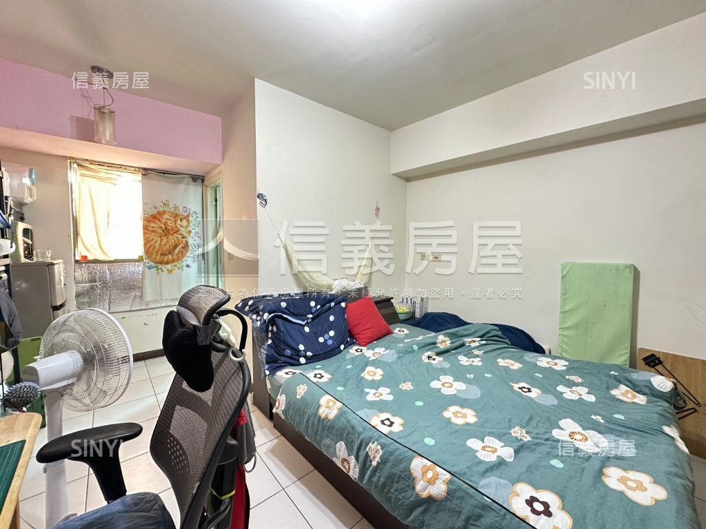 近綠園道美套房房屋室內格局與周邊環境