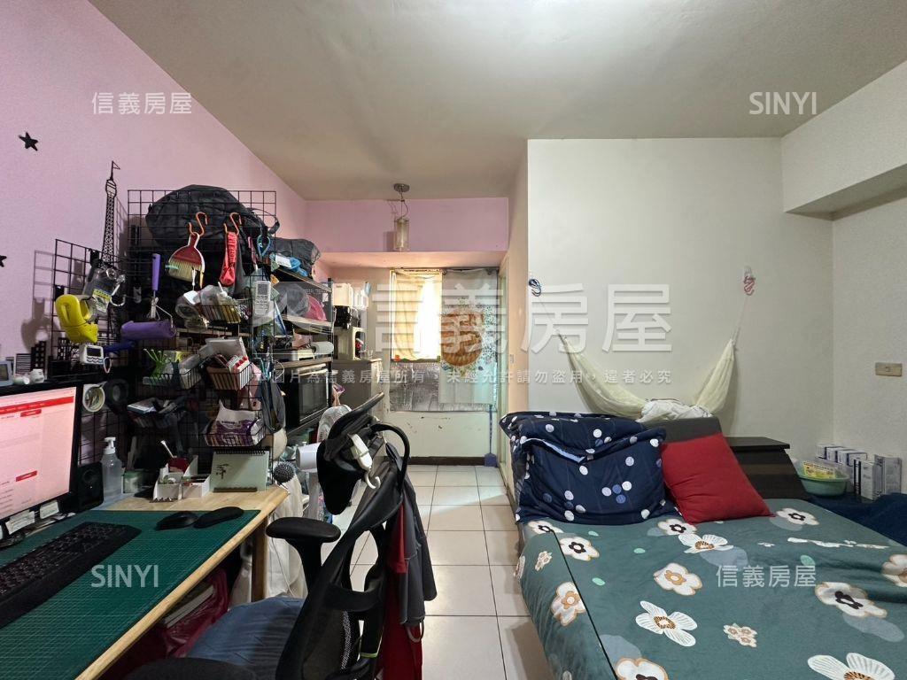 近綠園道美套房房屋室內格局與周邊環境