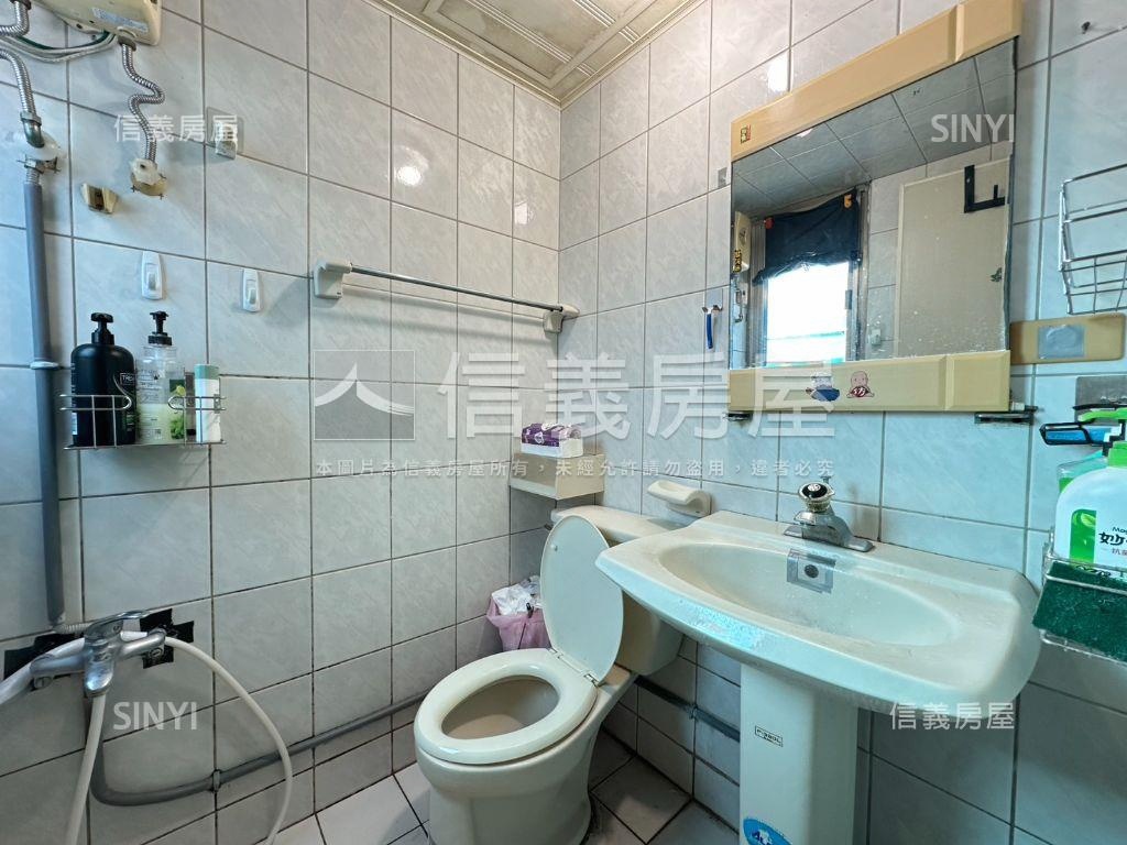 近綠園道美套房房屋室內格局與周邊環境