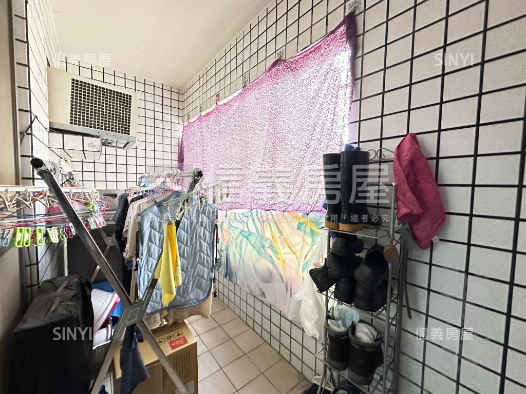 近綠園道美套房房屋室內格局與周邊環境