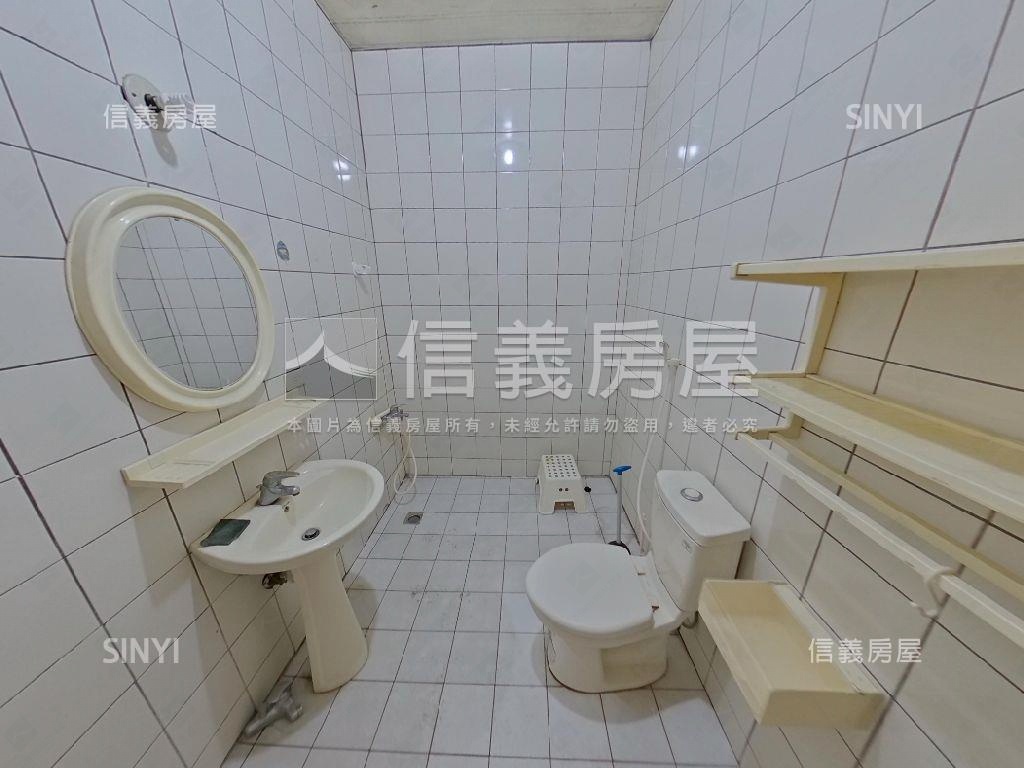 茄苳整棟透天辦公店面房屋室內格局與周邊環境