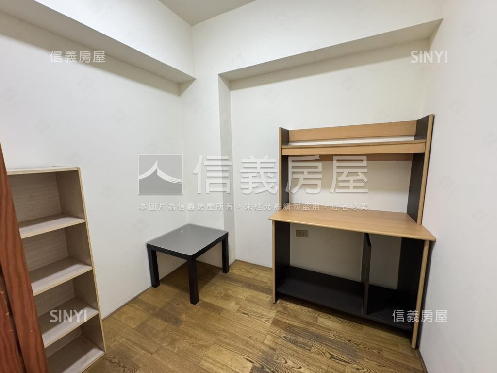 台中陽光三房一室屋況佳房屋室內格局與周邊環境