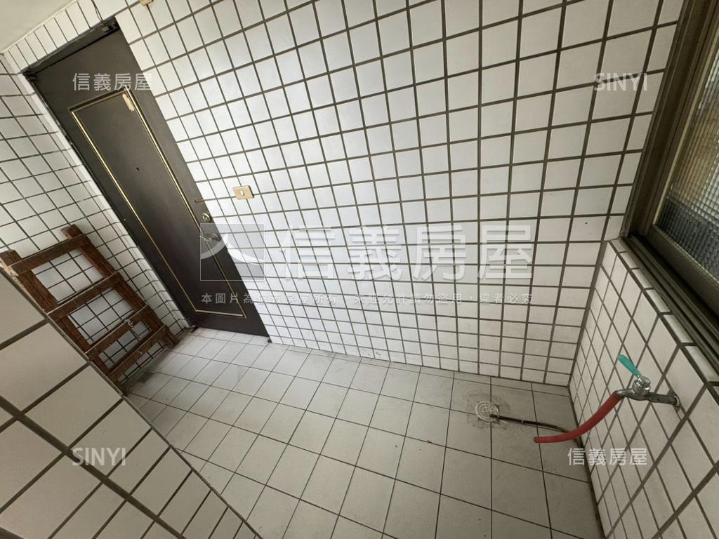 台中陽光三房一室屋況佳房屋室內格局與周邊環境