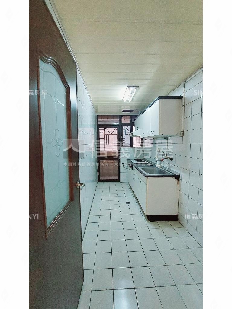 近捷運大器美寓房屋室內格局與周邊環境