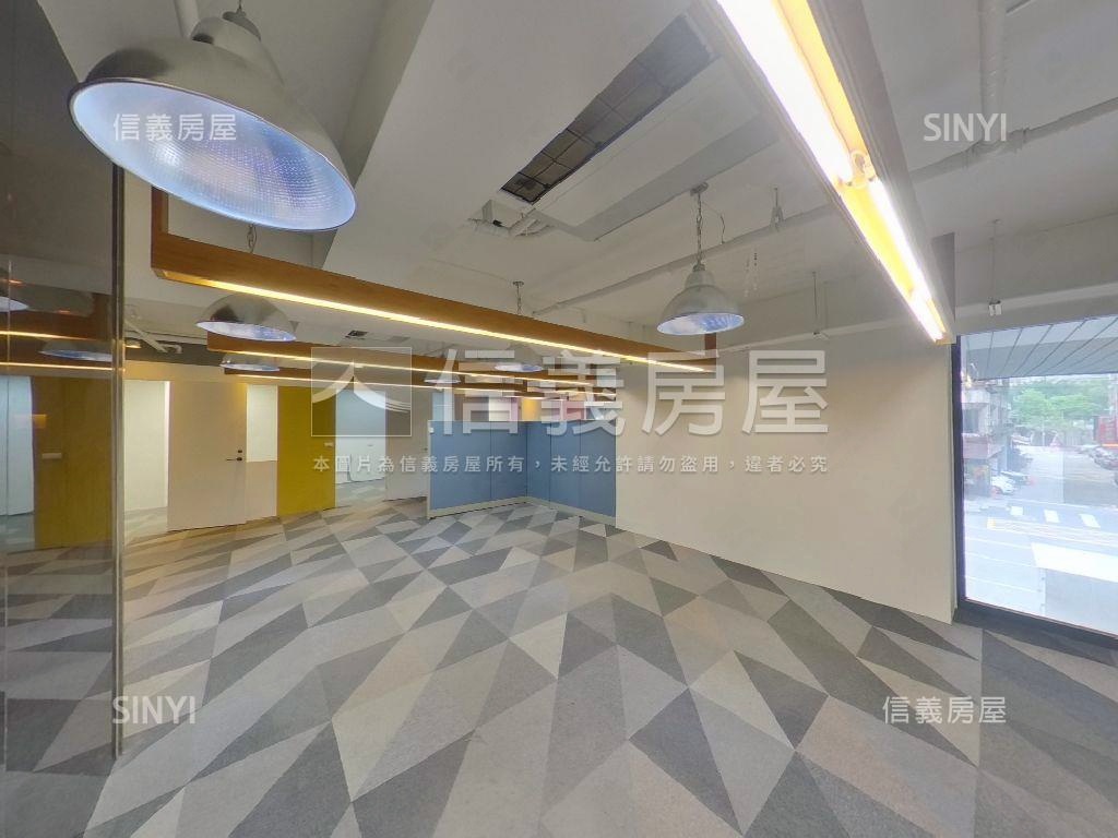 中山晶華面寬可掛招牌店辦房屋室內格局與周邊環境
