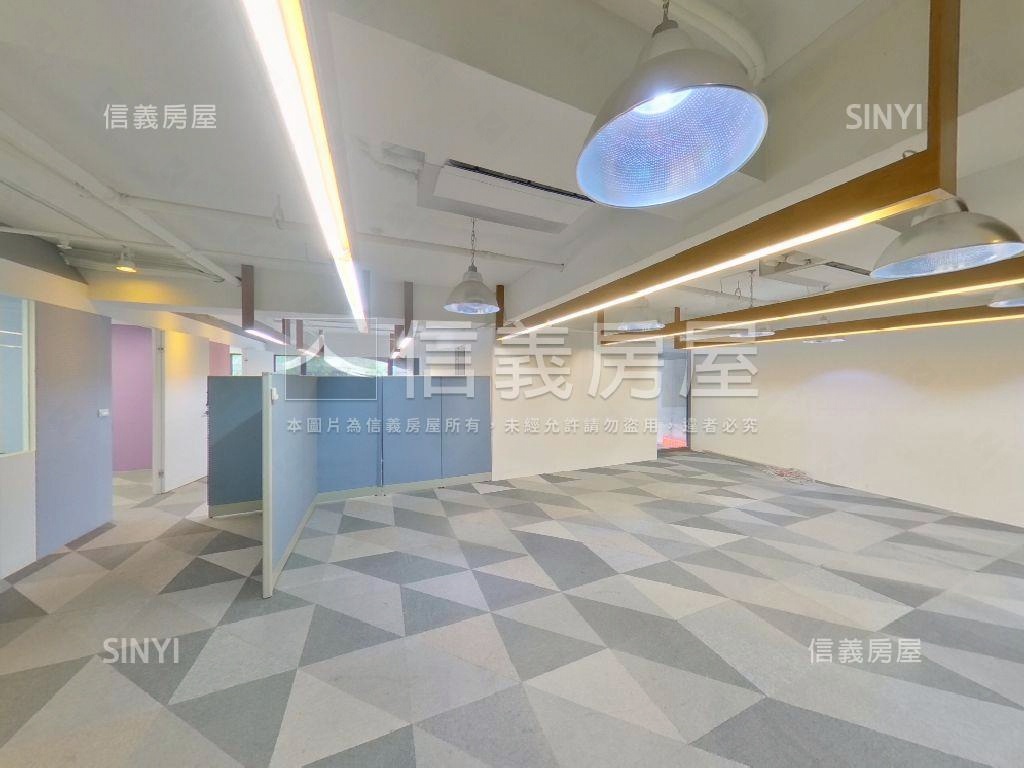 中山晶華面寬可掛招牌店辦房屋室內格局與周邊環境