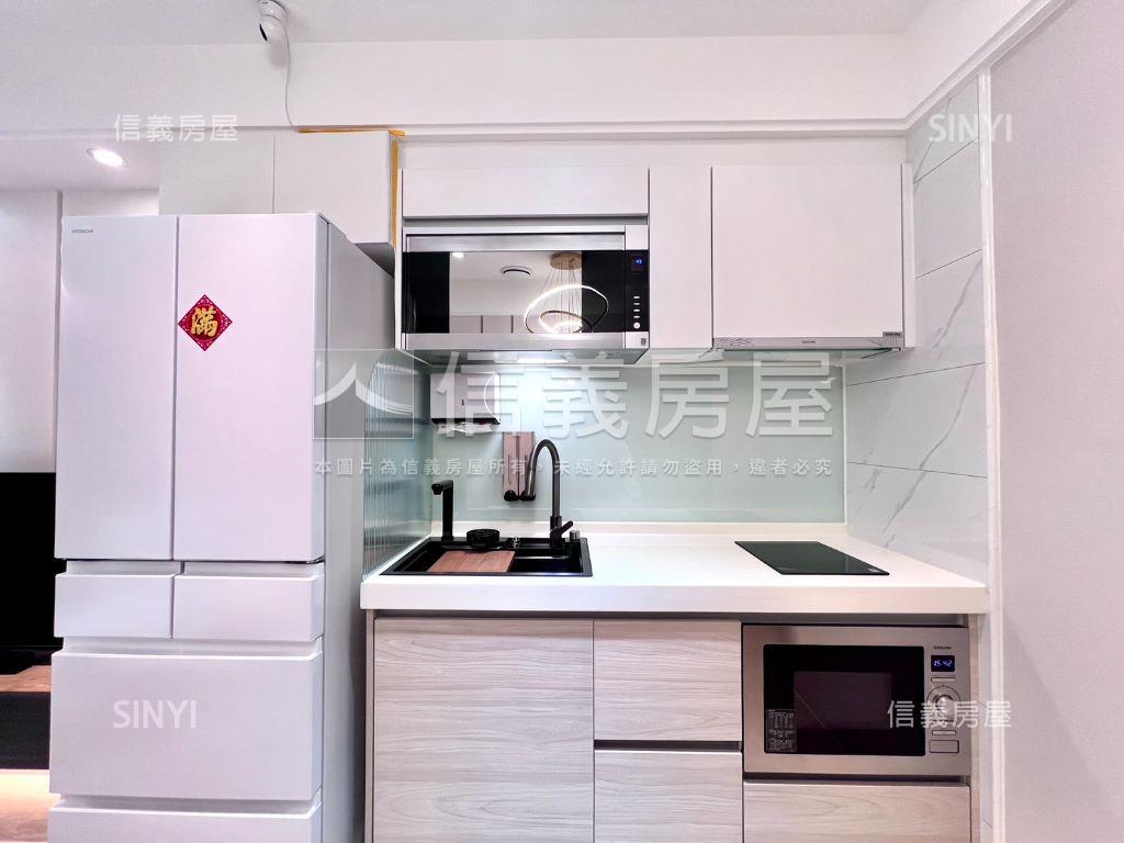 天空之邑三房車位美屋房屋室內格局與周邊環境