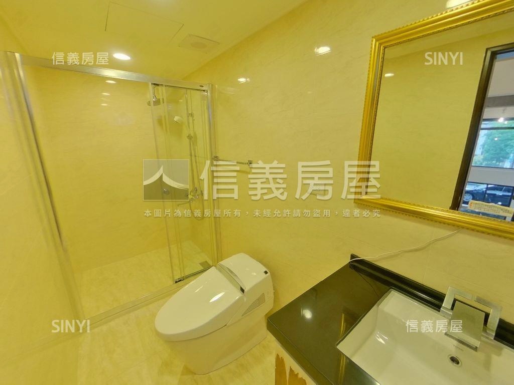 專任未來Ｇ１２大面寬店面房屋室內格局與周邊環境