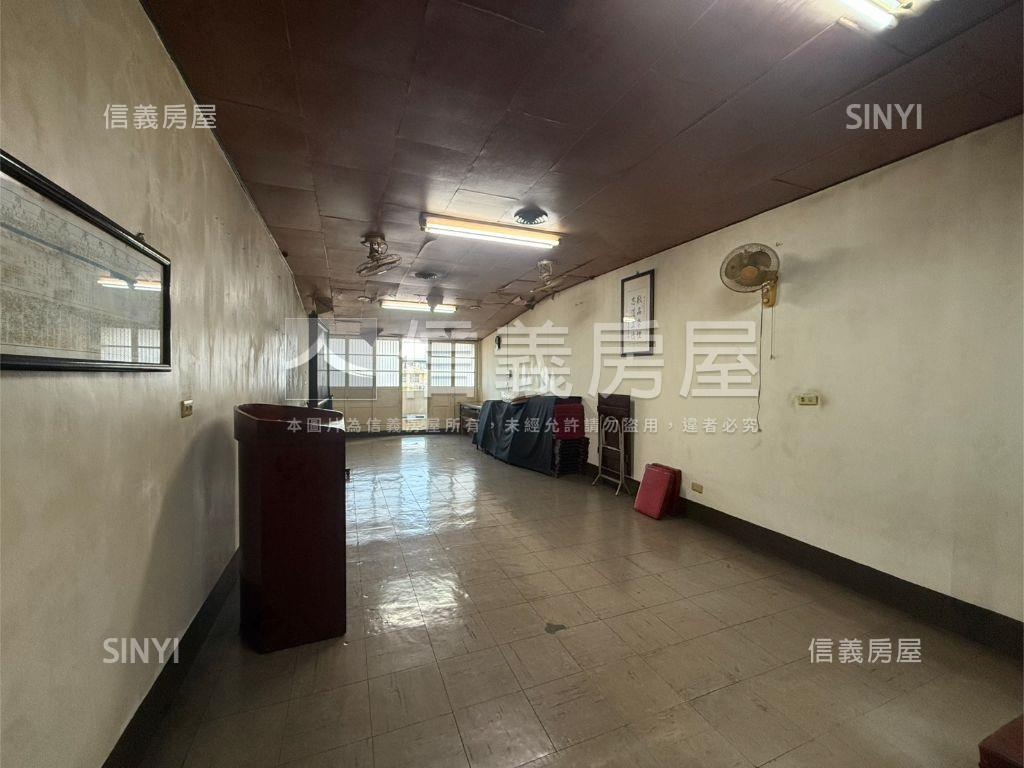 正三民路前後臨路透店房屋室內格局與周邊環境
