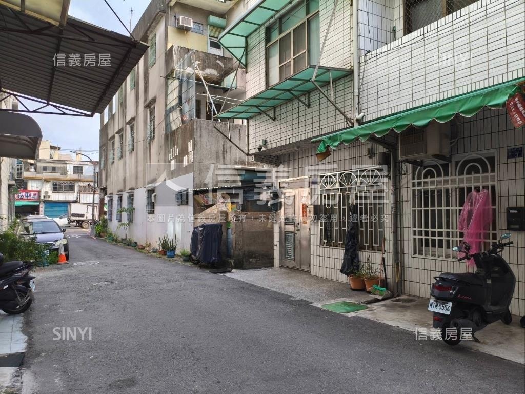近鳳山體育館翻新透天房屋室內格局與周邊環境