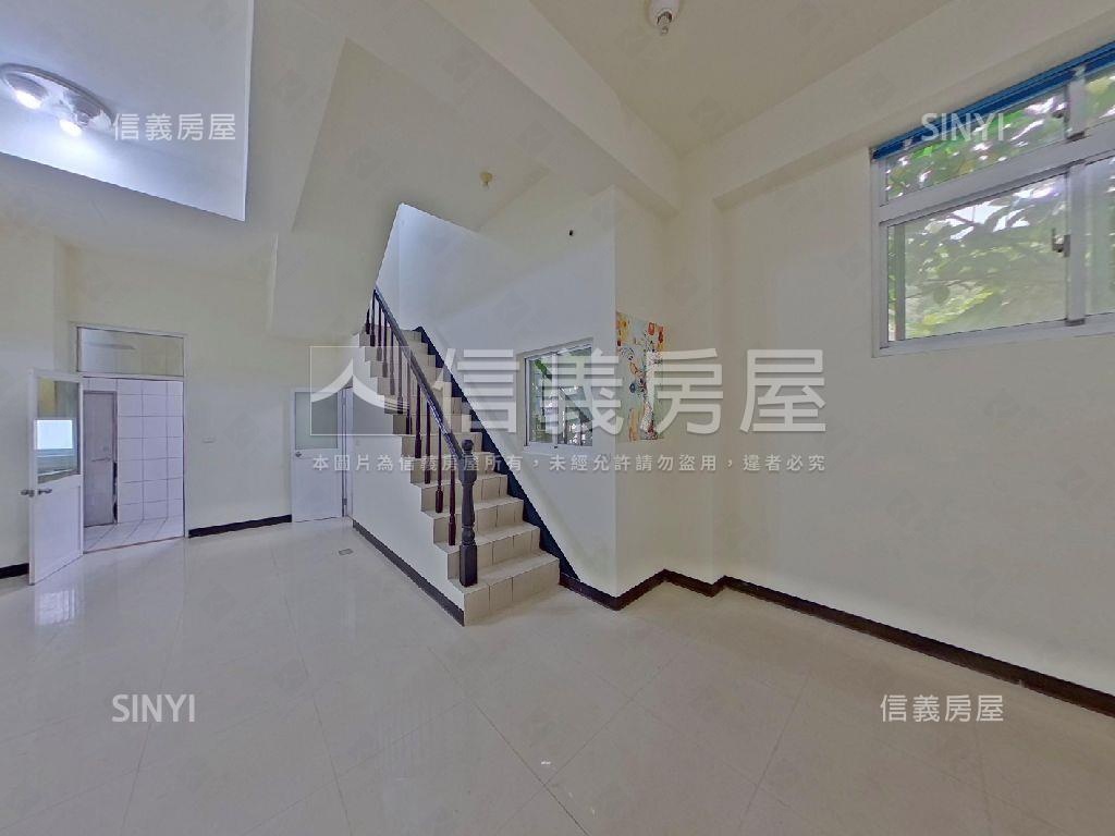 近汐科稀有透天Ｂ房屋室內格局與周邊環境