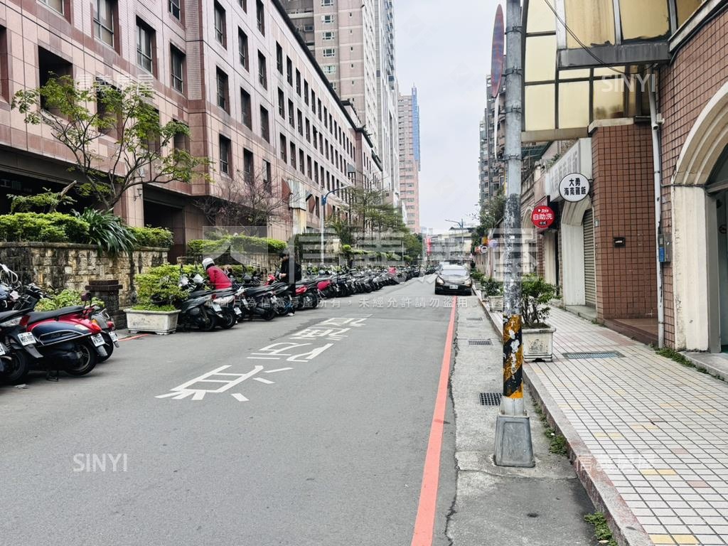 景平捷運雙店面聚寶盆房屋室內格局與周邊環境